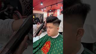 Kiểu tóc dành cho các anh trai văn phòng sở hữu gương mặt tròn Texture Quiff haircut barbershop [upl. by Galateah]