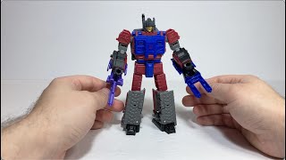 Transformers Legacy United QUAKE Review [upl. by Senhauser771]