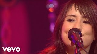 KT Tunstall  Black Horse and the Cherry Tree live [upl. by Ibbetson]