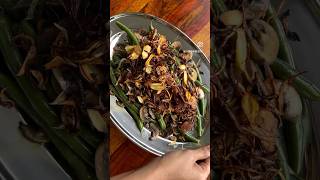 String Beans Mushrooms amp OnionGarlic Chips 🫰🏼 mushroomrecipe garlicchips beansrecipes [upl. by Barde]