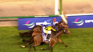 AMAZING Lord North and Panthalassa deadheat in the Group 1 Dubai Turf [upl. by Ahsed515]