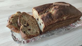 Cake à la banane poires et raisins secs sanslactose sansgluten sanslactosesansgluten [upl. by Nosemyaj593]