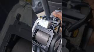 Honda CRV Seat Belt Wont Retract what could be wrong [upl. by Norman]