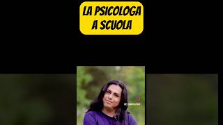 La psicologa a scuola professore prof studenti scuola ironia psicologo benessere [upl. by Swagerty415]