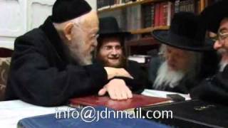 Rabbi Menashe Klein Gavd Ungvar meeting with R Elyashiv  Teves 5771 [upl. by Airun]