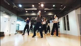 A Ching阿慶Choreo Alayna Glowing Lumilmg 20210514 [upl. by Ruhtracam]