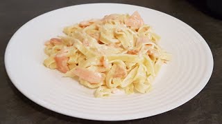 Pâtes tagliatelles au saumon fumé rapide et facile [upl. by Arutek]