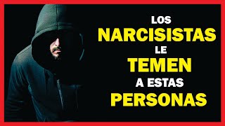 3 TIPOS de PERSONAS de las que HUYEN los NARCISISTAS [upl. by Tenom]