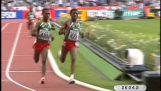 BekeleGabrselassie10000mWorld ChampionshipsParis2003 [upl. by Daile]