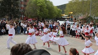 Súria tanca una edició lluïda i participada de les Caramelles més grans de Catalunya [upl. by Acissej281]