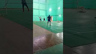 Badminton rally astrox attack 9 review on badminton court live [upl. by Aziaf]