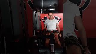 Cuadriceps con maquina gym motivation [upl. by Currier]