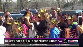 Houston bakery goes all out for Three Kings Day [upl. by Zuzana]