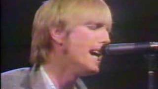 Tom Petty with Tom Snyder 1981 part 3 of 3  performing quotA Woman In Lovequot [upl. by Acissev]