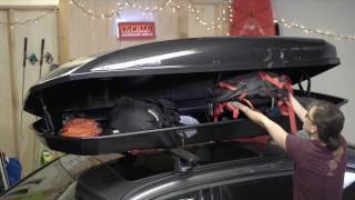 Yakima ShowCase 20 Ski amp Cargo Roof Box  features amp demonstration [upl. by Emmanuel347]