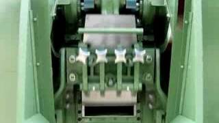 WINICKER amp LIEBER guillotine cutter WA3R cutting fresh Licorice 1 [upl. by Adieren]