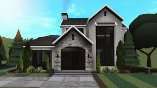 Bloxburg  Realistic Modern Family house Speedbuild  Roblox House Build [upl. by Bowen]