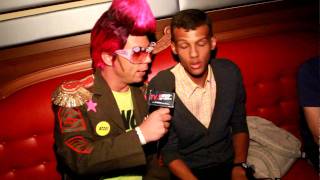 TVNoT Stromae Alors on Danse ´Backstage´ Ballermann Hits on Tour 2010 TVNEWSonTourde [upl. by Laurette]