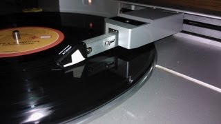 sony linear tracking turntable PS LX 510 [upl. by Ahsienaj]