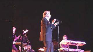 Engelbert Humperdinck quotDoin the Bumpquot Sparta NJ May 8 2010 [upl. by Lucille226]