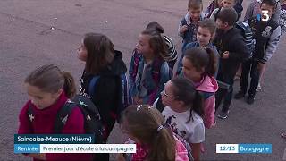 Rentrée scolaire  premier jour décole à la campagne à SaincaizeMeauce [upl. by Ammon445]