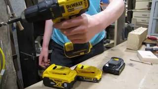 Dewalt 15ah vs 2ah vs 5ah battery [upl. by Jyoti]