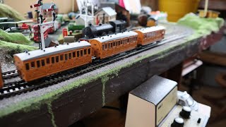 Hattons Originals Genesis 4 Wheel Coaches  GER Chocolate Brown [upl. by Isej]