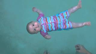 Baby swimming  floating unassisted at 5 months old [upl. by Caria]