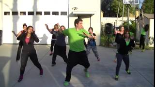 Moviendo Caderas  Yandel ft Daddy Yankee  Reggaeton Dance Fitness [upl. by Chinua]