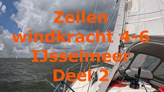 Zeilen met Jeanneau 33i bij Windkracht 46 op het IJsselmeer [upl. by Assedo819]