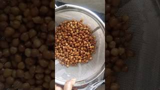 சுண்டல் குழம்பு  Sundal Kulambu in Tamil  Kondakadalai Kulambu in Tamil shorts food cooking [upl. by Erdnael850]