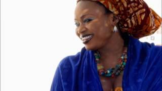 Oumou Sangare  Diougou kan [upl. by Ailen]