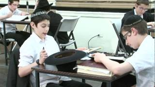 Yeshiva Lubavitch Forest Hills NY [upl. by Reade]