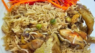 Pilau Kuku Pilau Nyeupe Pilau ya kuku kienyeji Tanzanian Pilau Taaamu sana [upl. by Josler934]