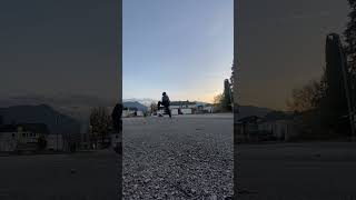 Kickflip mit einem Fuß stehen 🛹skateboarding [upl. by Bibby499]