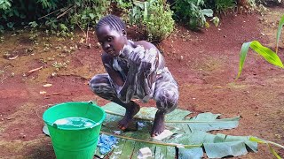 African Village Bush BathingAmazing 😍 [upl. by Lingwood904]