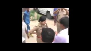 A woman Police Officer in UP refused to get bullied by a bunch of angry BJP workers [upl. by Eek942]