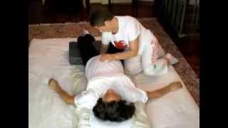 Trattamento Shiatsu in gravidanza [upl. by Anirrehs]