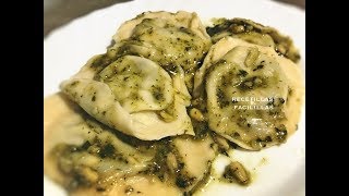 Raviolis rellenos de Ricotta y Espinacas con Salsa Pesto Receta Sin Máquina de Pasta [upl. by Pierrette]