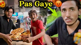 MUFTA MARTE HOE PAKRE GAE 😭 FLAME BITES RESTAURANT 😍  MUFTA SERIES  ​⁠smsaadat vlog [upl. by Roscoe]