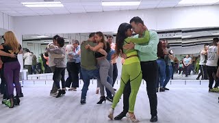 CLASES DE BACHATA EN MADRID BASI Y DEISY [upl. by Forras]