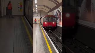 Piccadilly Line 1973 Stock  Earl’s Court Station railway london tube shorts transport [upl. by Lourdes]