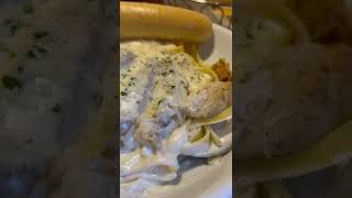 Chicken Fettuccine Alfredo at Olive Garden 🍝🫒🪴 [upl. by Omura]