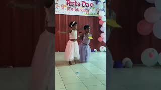 deo deo duet dance Lkg arts day [upl. by Inwat]