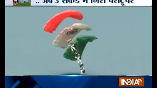 Indian Air Force Paratrooper Got Injured While Performing At The Air Show In Ahmedabad [upl. by Irik721]