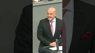 quotHerr SCHOLZ wenn SIE jetzt die VERTRAUENSFRAGE stellenquot Enrico Komning AfD afd bundestag shorts [upl. by Meisel318]