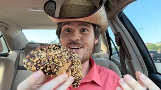 Cold Stone Waffle Ice Cream Taco Review [upl. by Ebeneser]