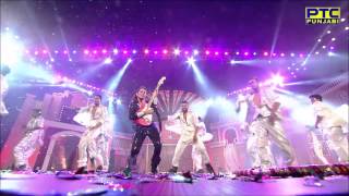 Surveen chawla PTC Awards Performance [upl. by Anile]