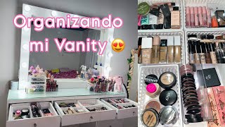 ORGANIZANDO MI COLECCIÓN DE MAQUILLAJE 2023  VANITY 2023  DEPURACIÓN DE MAQUILLAJE [upl. by Sorkin]