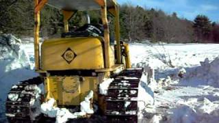 pushing snow with Allis Chalmers HD9 part 2 [upl. by Hourihan]